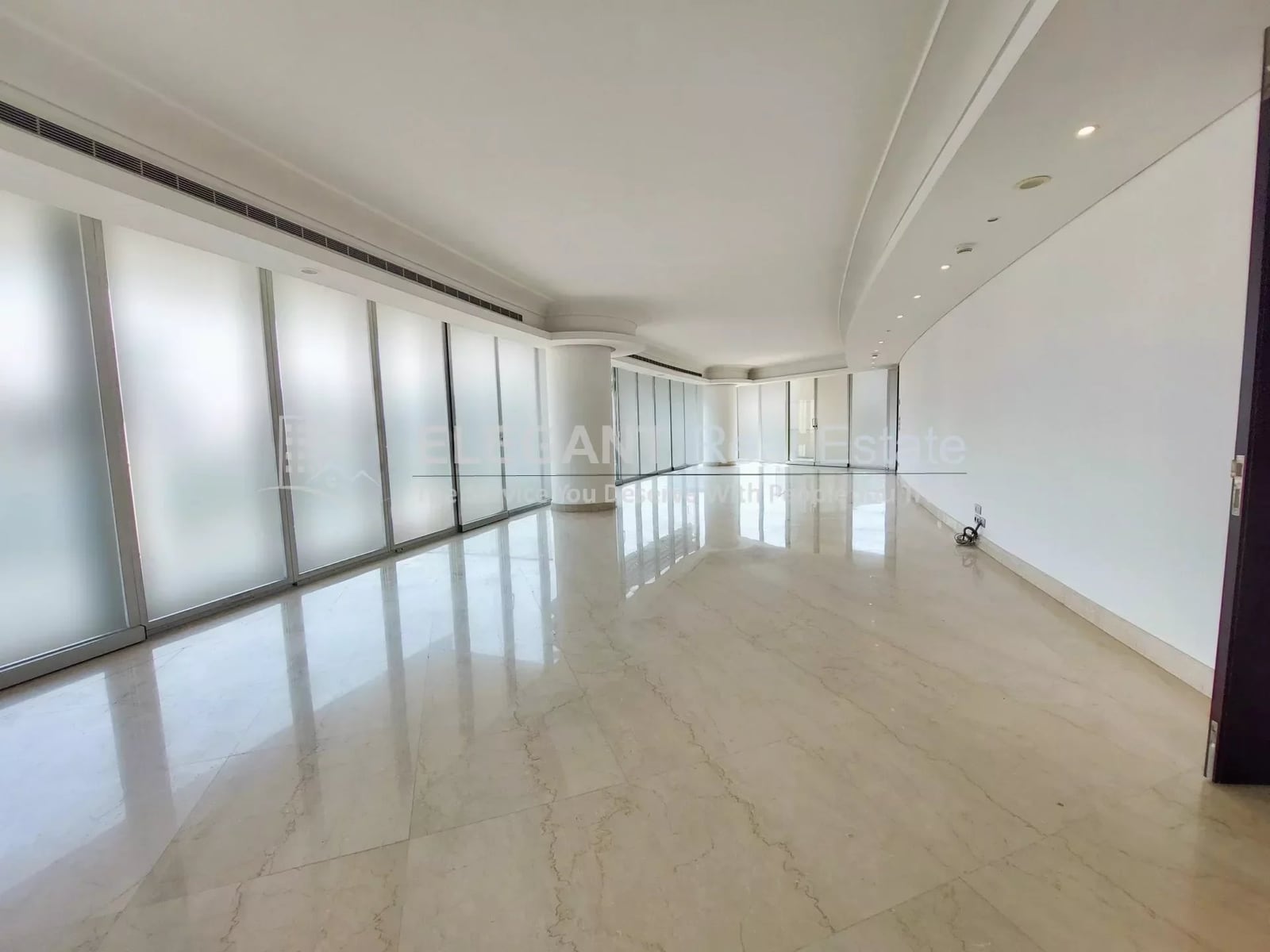 Fully furnished for rent in a Prime Location | Verdun — Hub Realtors