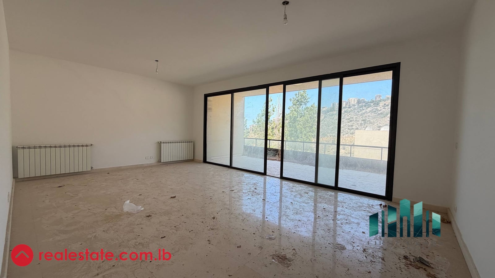 Antelias 200 sqm + 70 sqm terrace — Hub Realtors