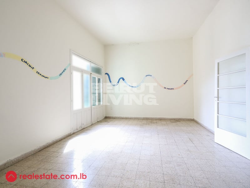 Spacious Office/Apartment | Great Location — Hub Realtors
