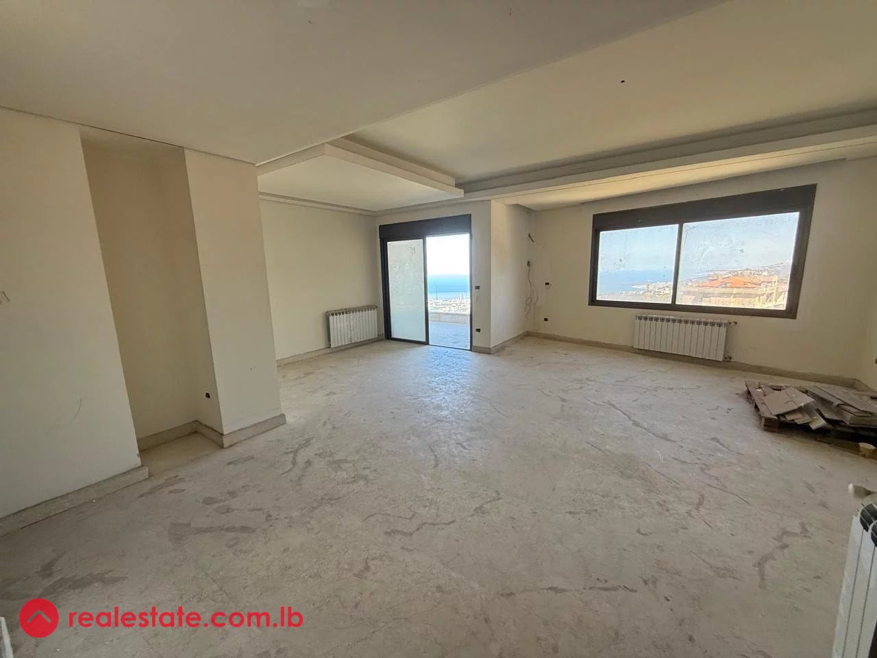 Elegant Residence in Ain Aar — Hub Realtors