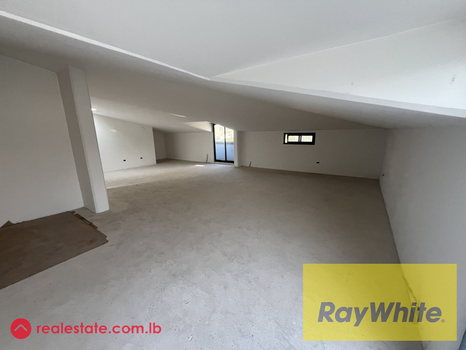 Office for rent in Mansourieh , 95 sqm — Hub Realtors