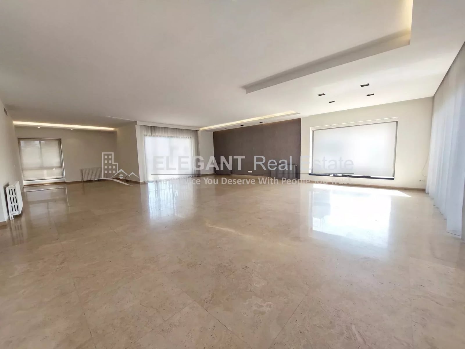 High End Finishing Apartment with 24/7 Electricity | Prime Location ! — Hub Realtors
