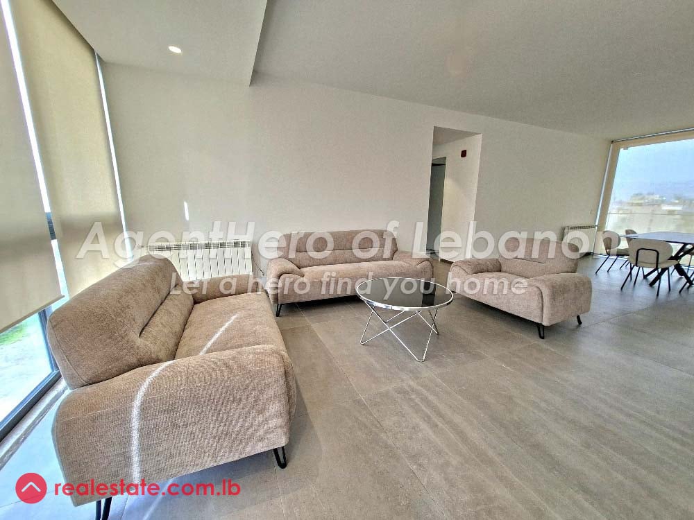 Sea View | Large Balcony | Prime Location — Hub Realtors