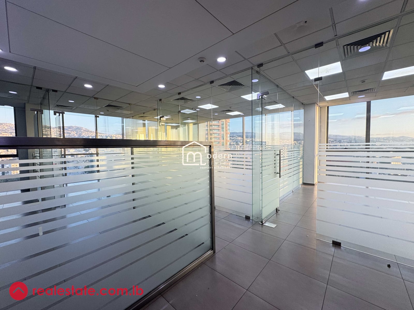 250 Sqm - Office For Rent in Sin El Fil — Hub Realtors