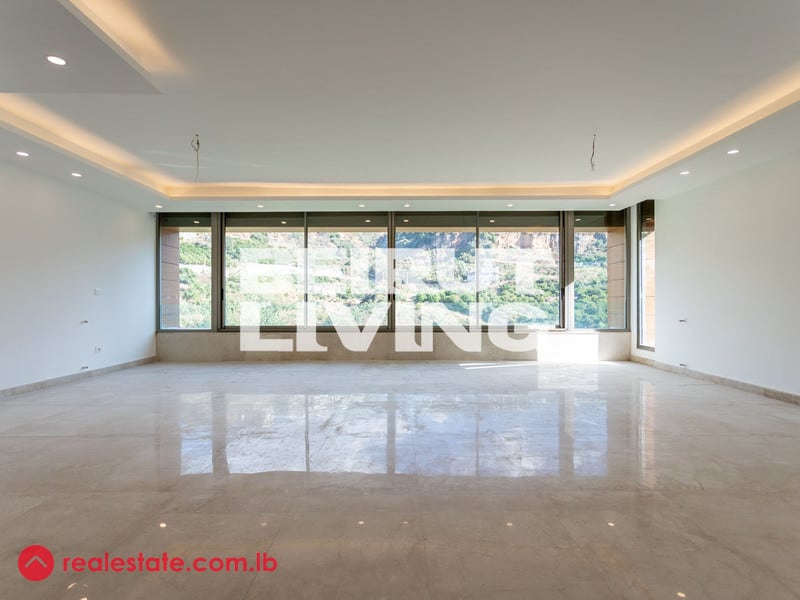 Duplex | Calm Area | Sunny and Spacious — Hub Realtors