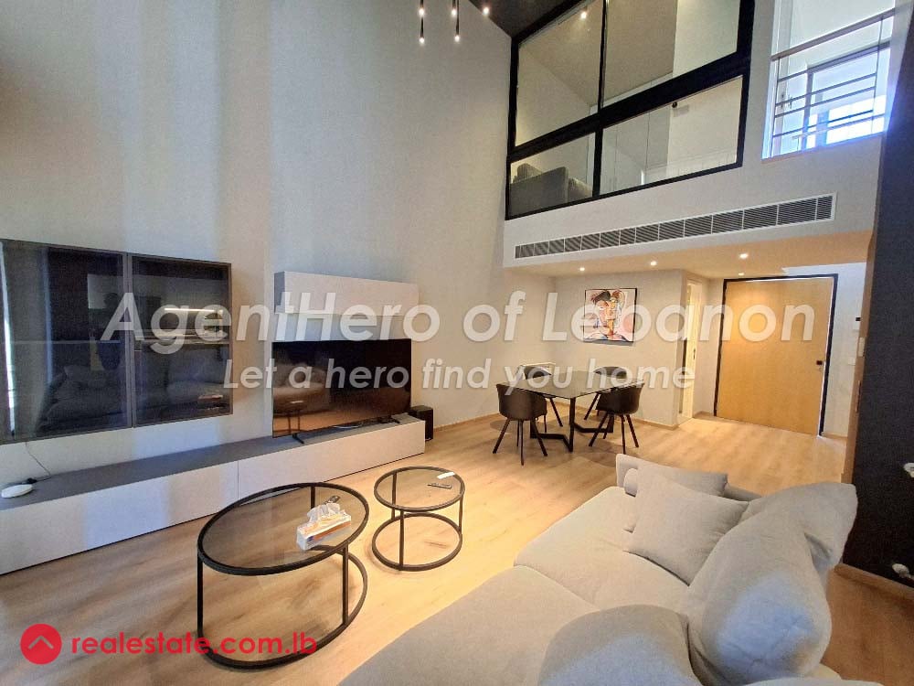 Modern Loft | Cozy Balcony | Perfect Location — Hub Realtors
