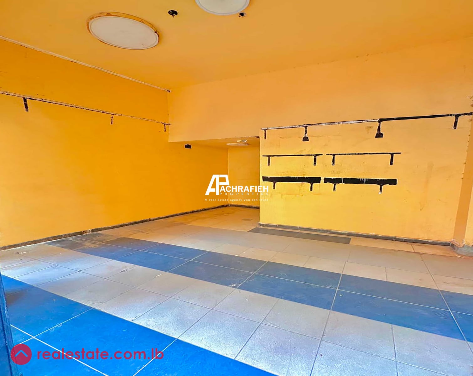 25 Sqm | Shop For Rent in Badaro — Hub Realtors