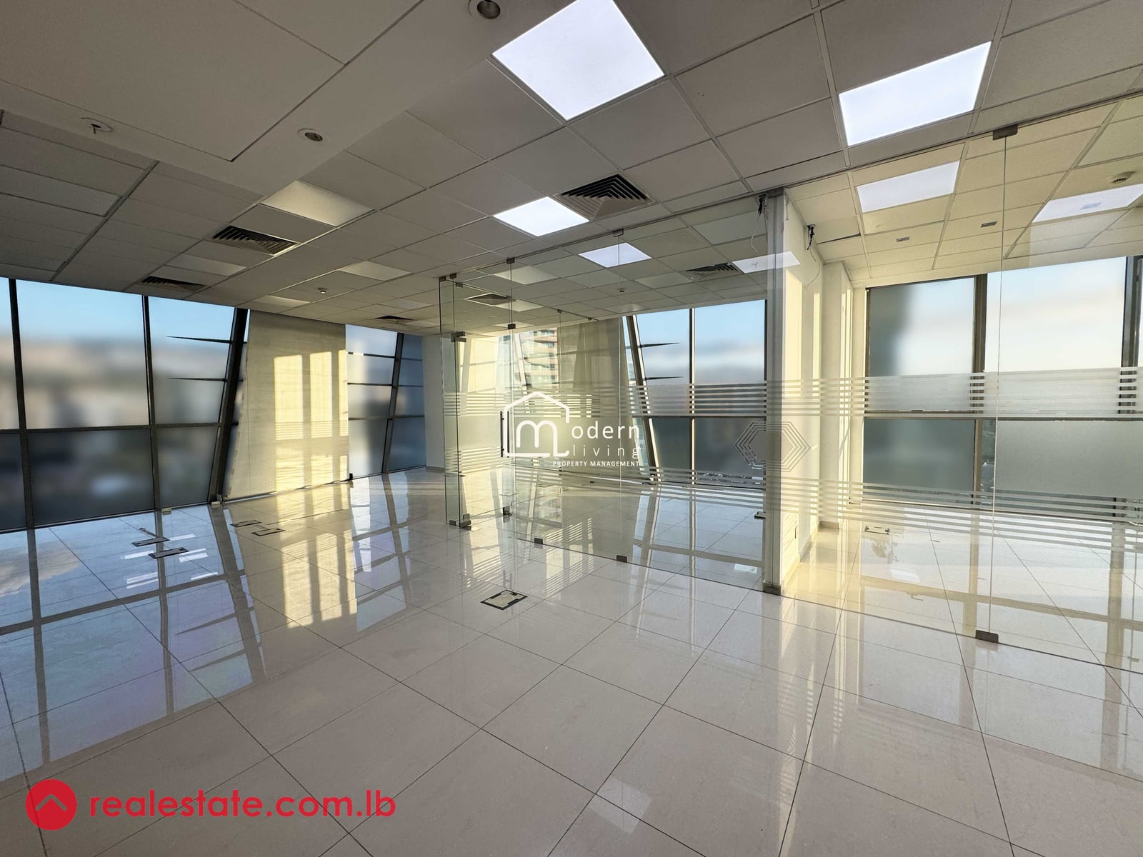 250 Sqm - Office For Rent in Sin El Fil — Hub Realtors