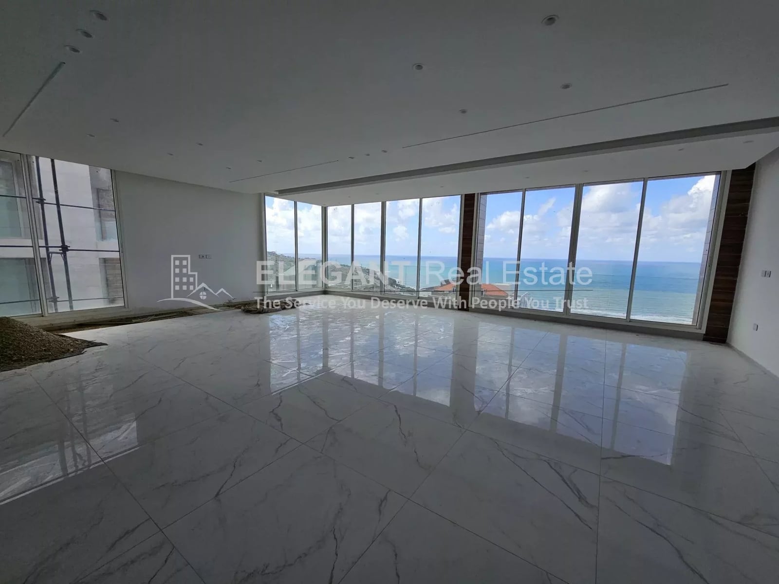 Beautiful Apartment | Panoramic Sea View | Terrace — Hub Realtors