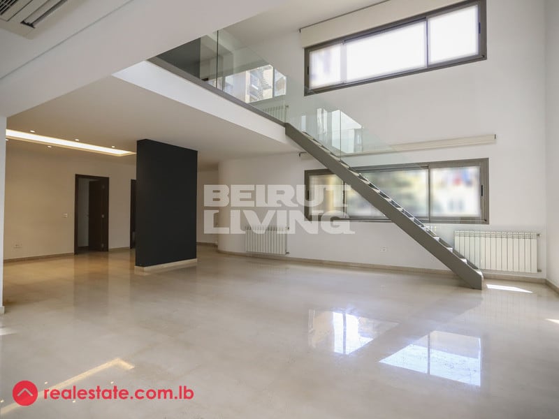 Duplex | 3 Masters l Prime Location — Hub Realtors