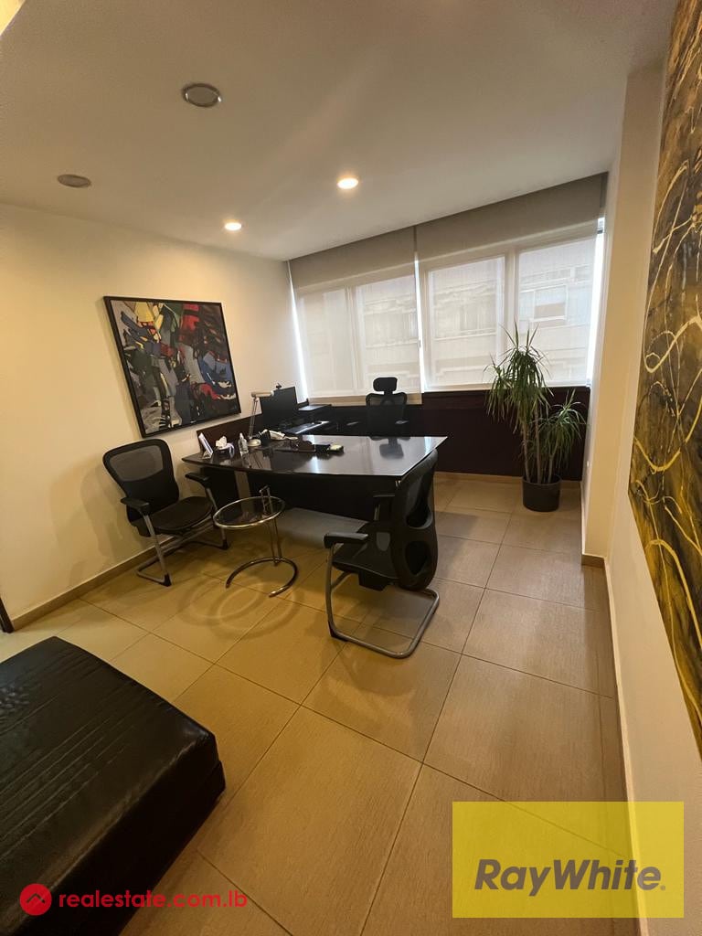 Office for rent in Badaro — Hub Realtors