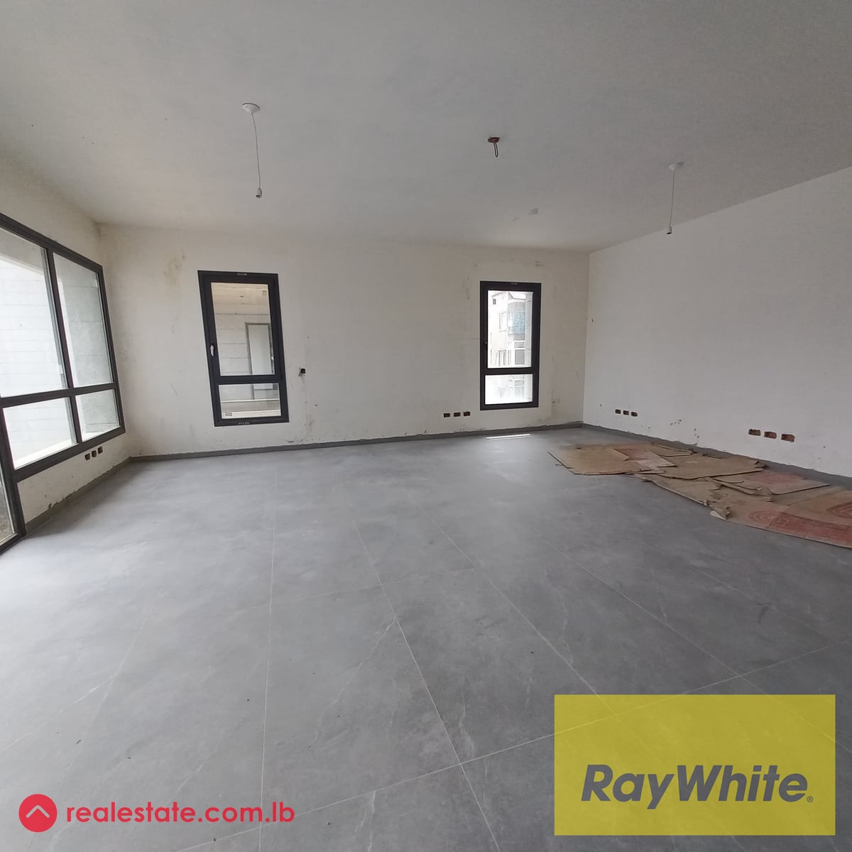 Office in Jal el Dib for sale in Jal el Dib / New built — Hub Realtors