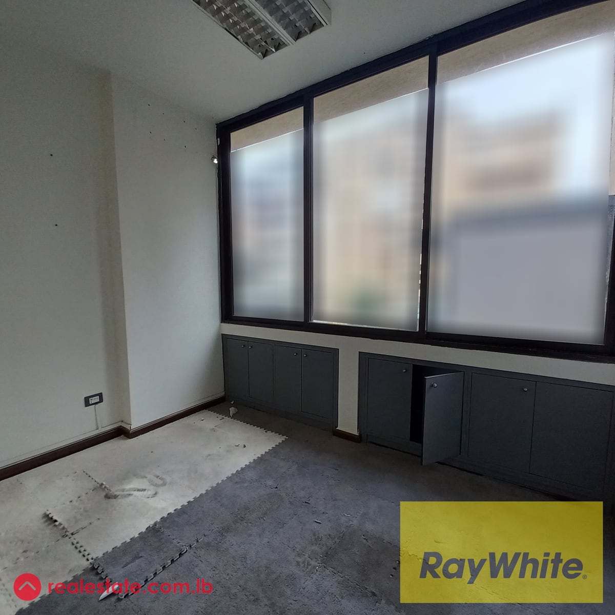 Office in Jal el Dib for rent — Hub Realtors