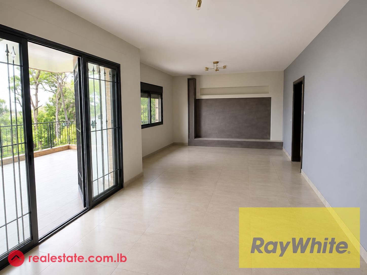 Apartment for Sale in Hbous With Terrace — Hub Realtors