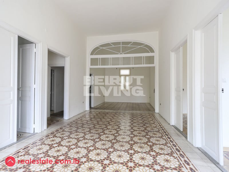 Spacious Apartment | Gorgeous Character — Hub Realtors
