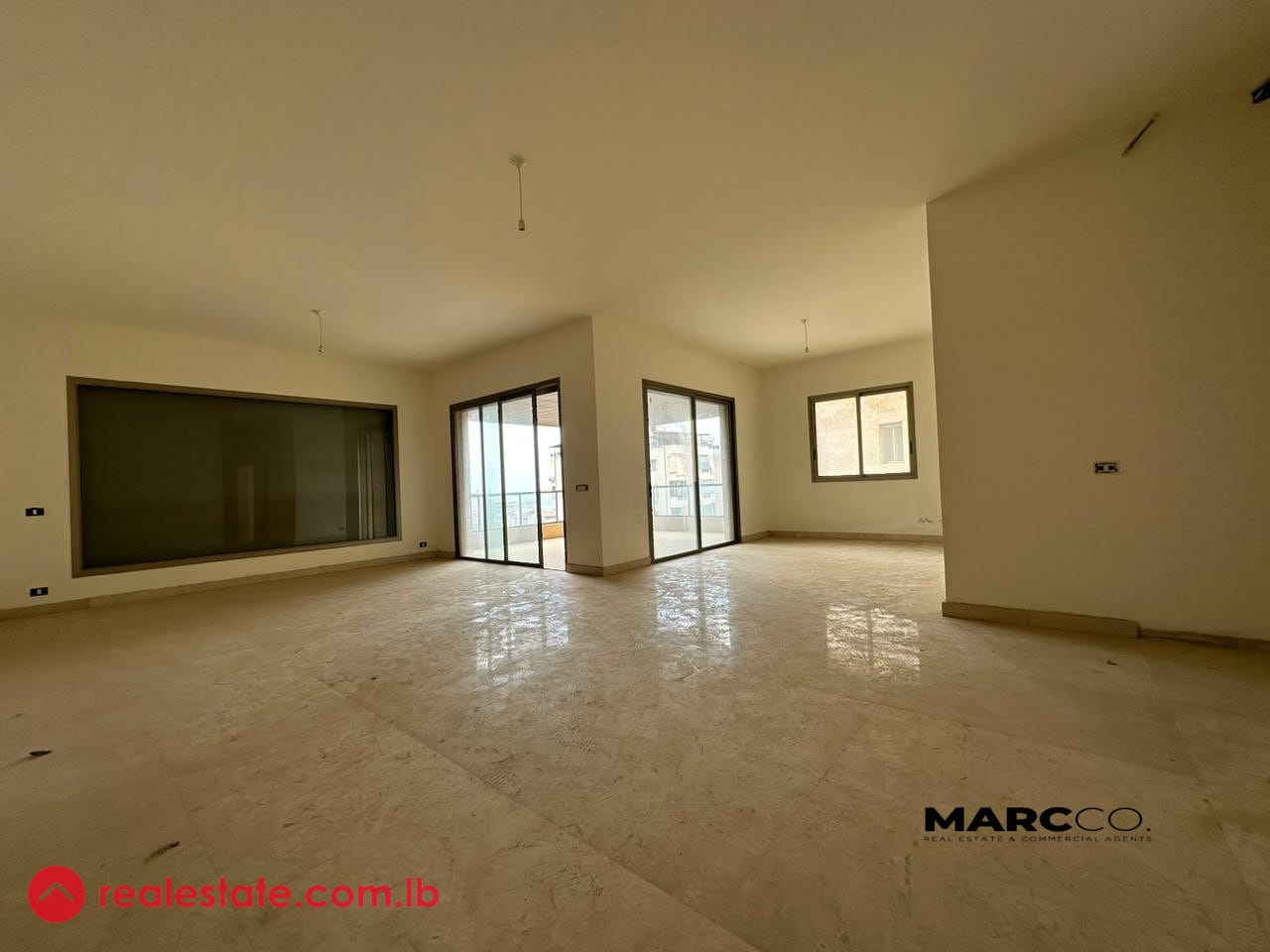 Luxurious Apartment in Beit El Chaar — Hub Realtors