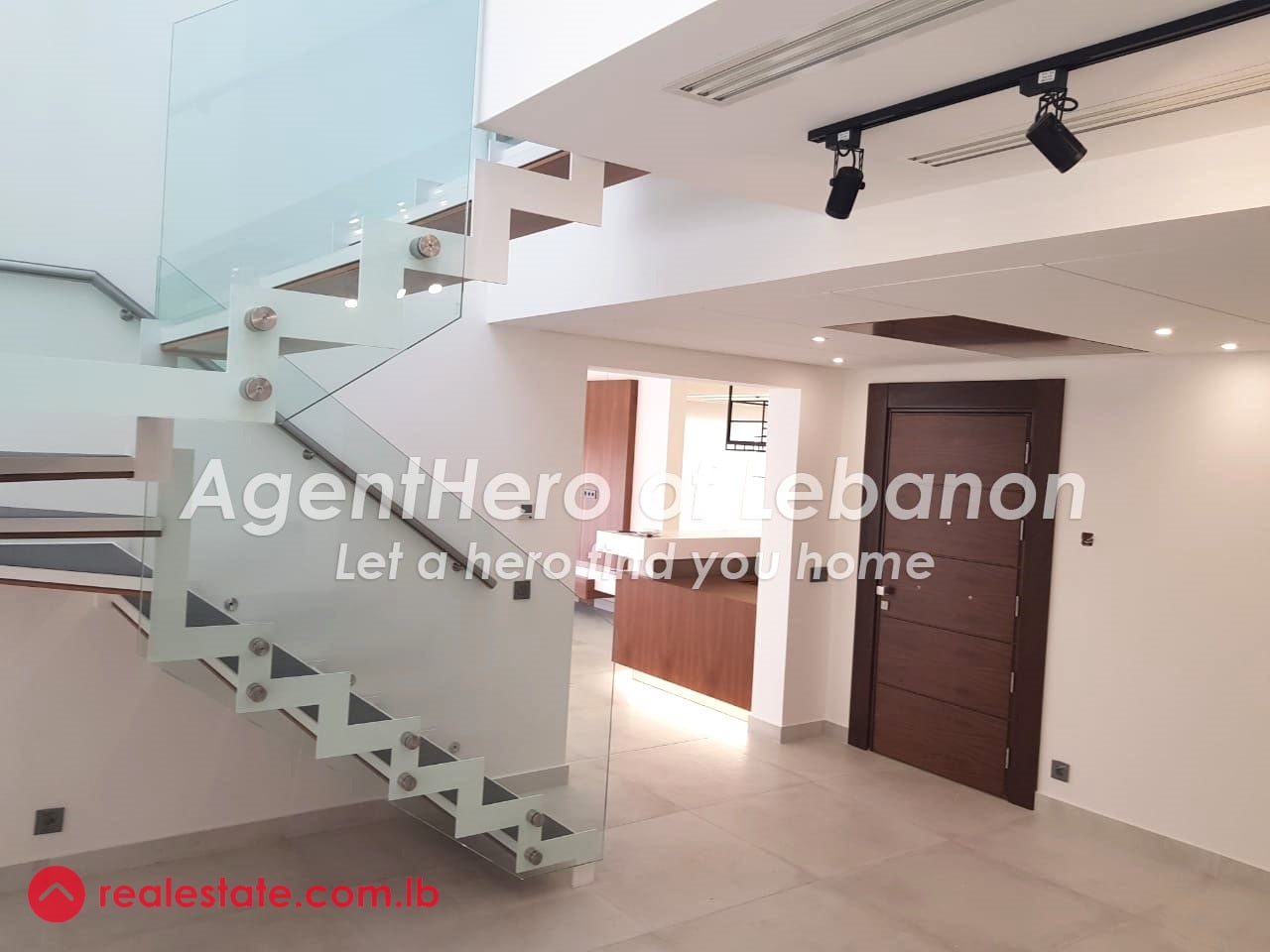 Loft Duplex | Large Terrace | Perfect Location — Hub Realtors