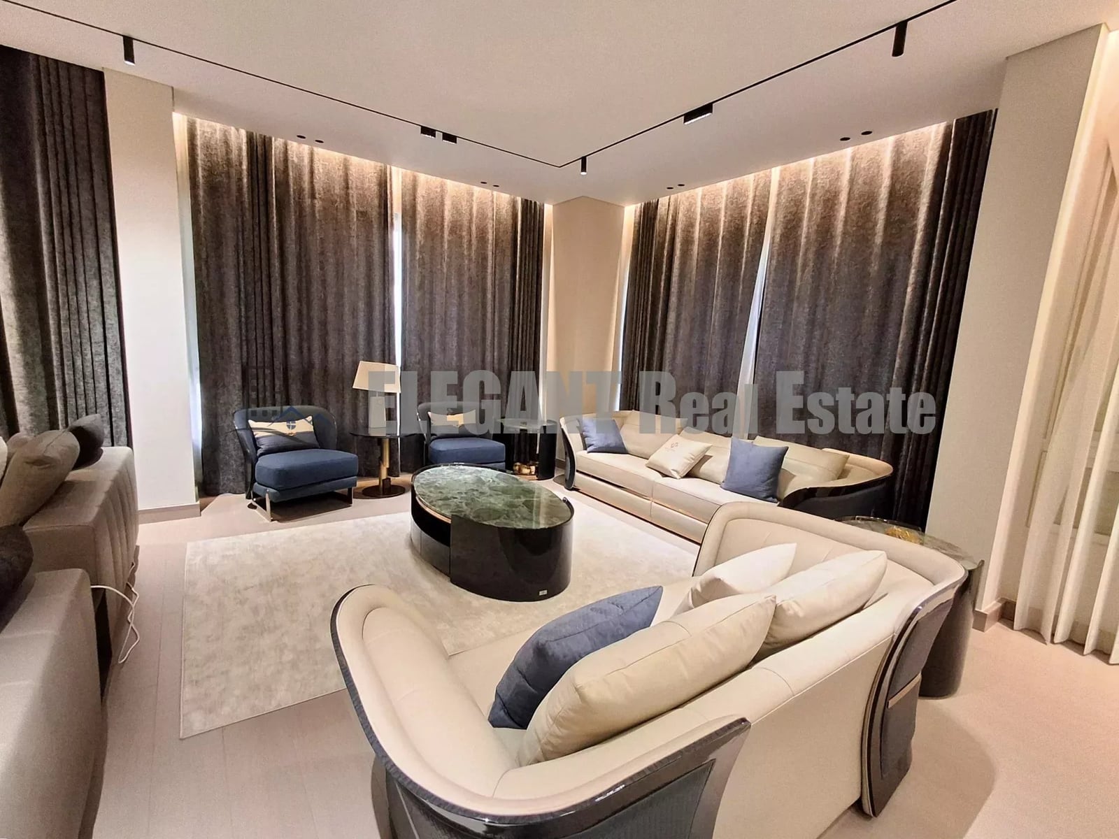 Fully Furnished and Decorated apartment for sale with Sea View! — Hub Realtors