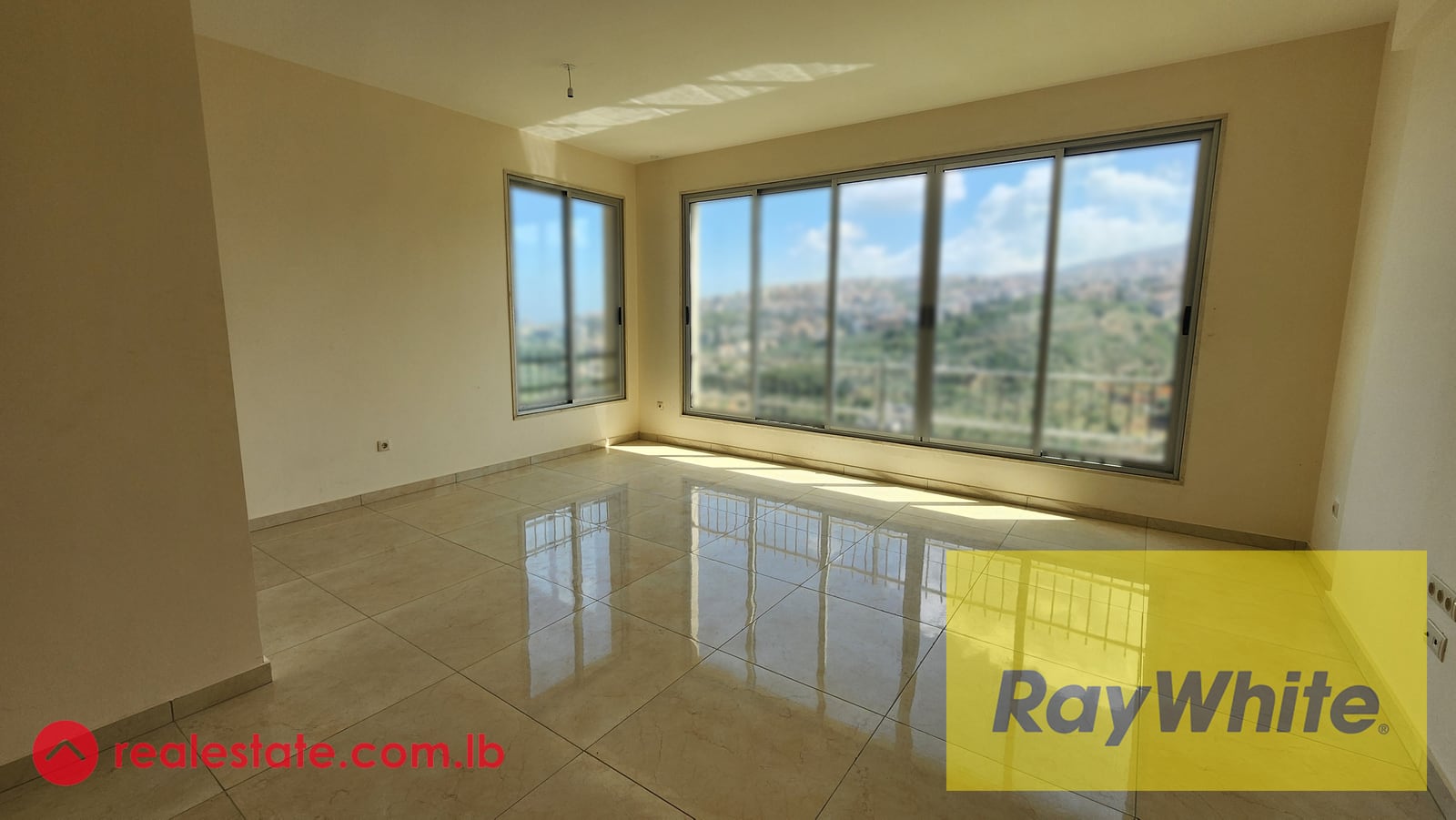 Apartment for sale in Louaizeh — Hub Realtors