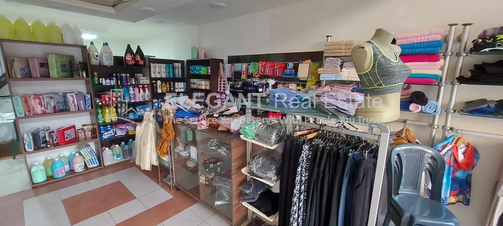 Cozy Shop for rent in a prime location in Jounieh — Hub Realtors