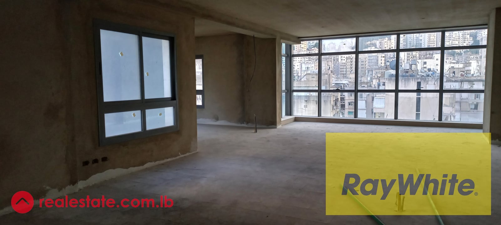 New built office in commercial center in Zalka for rent — Hub Realtors