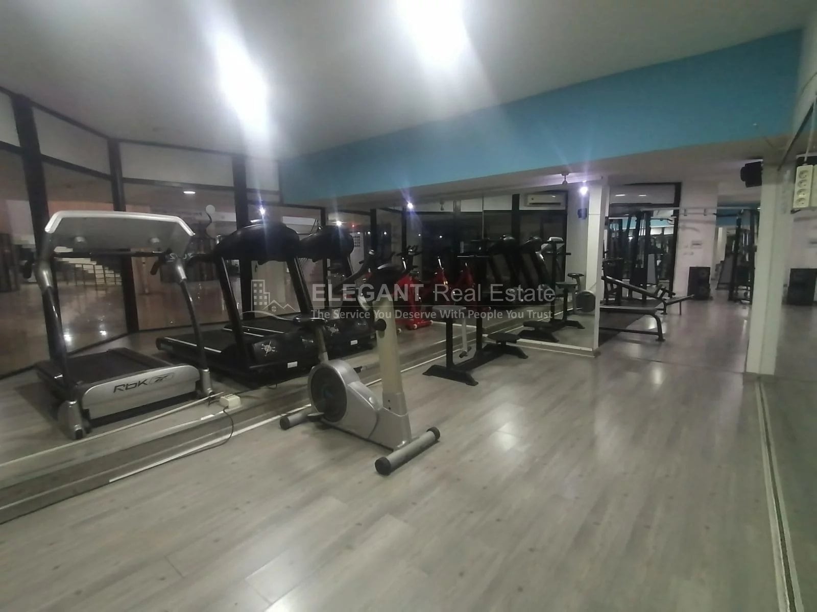 Amazing Retail Shop | Prime Location | Unfurnished — Hub Realtors