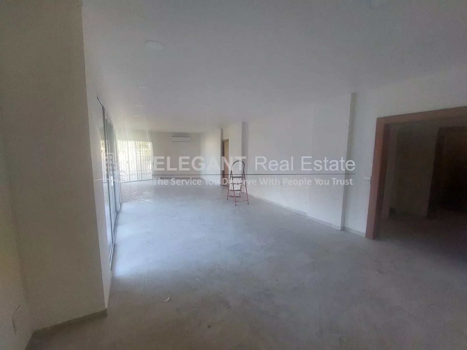 Beautiful Flat | Spacious Garden-Garden | Sea View | Classy Neighborhood — Hub Realtors