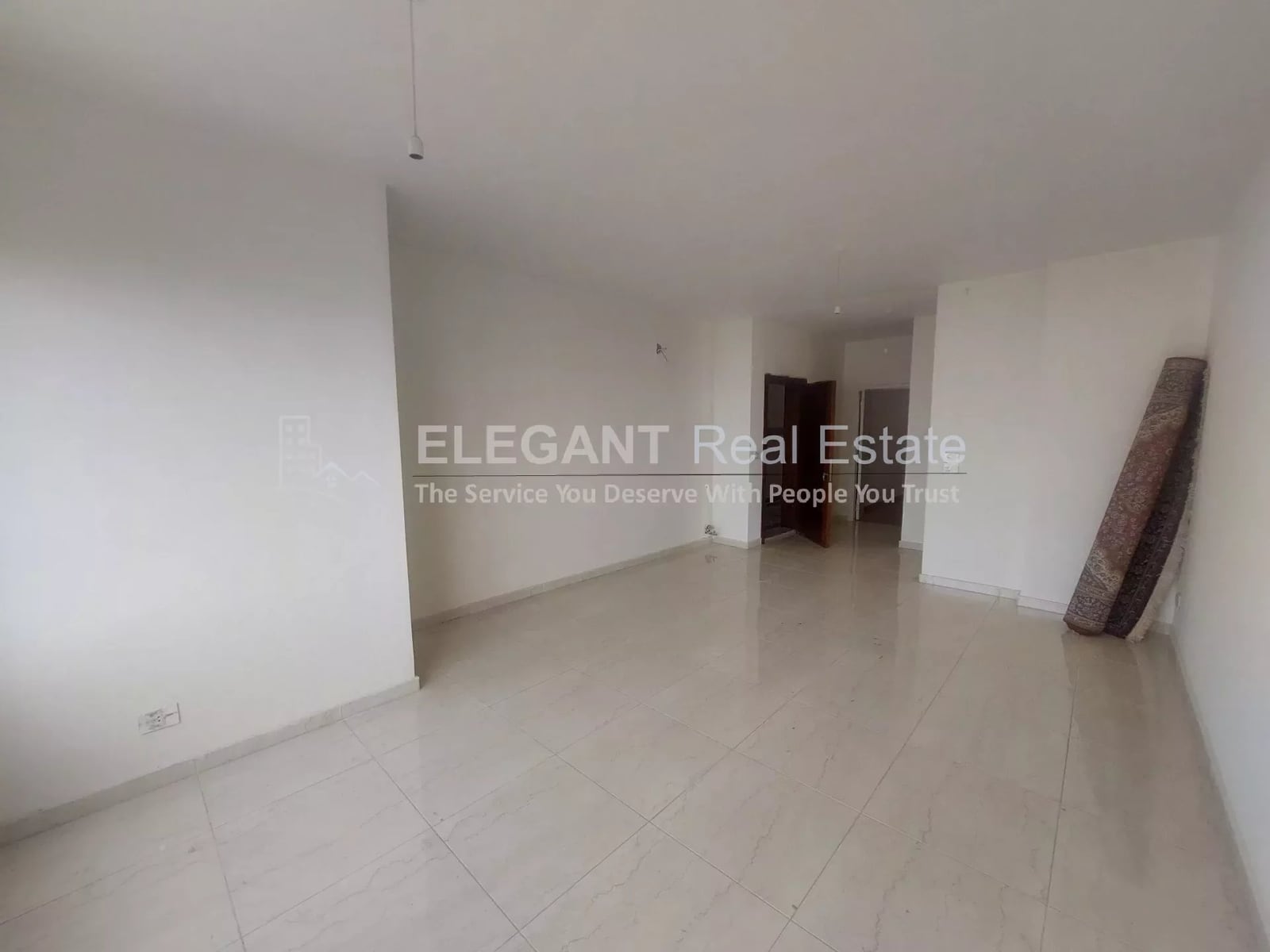 Cozy Apartment | Calm Street | Easy Access — Hub Realtors