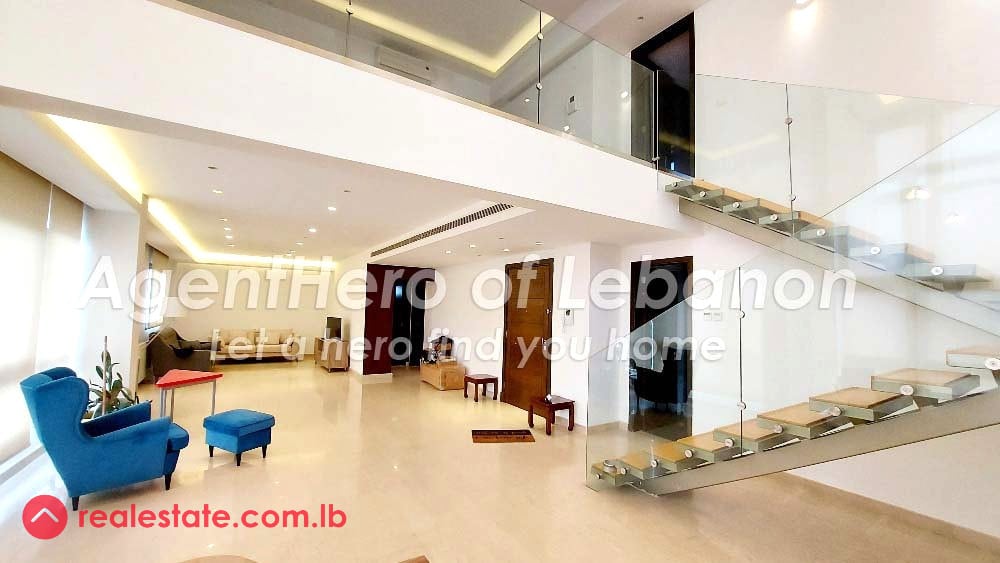 Bright & Spacious Penthouse With Stunning View — Hub Realtors