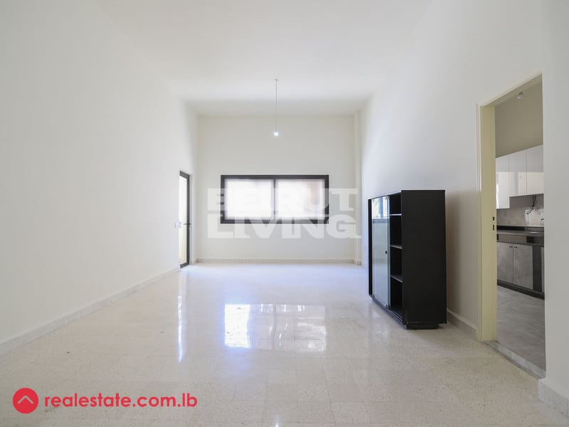 Lovely Flat | Quiet and Convenient Area — Hub Realtors