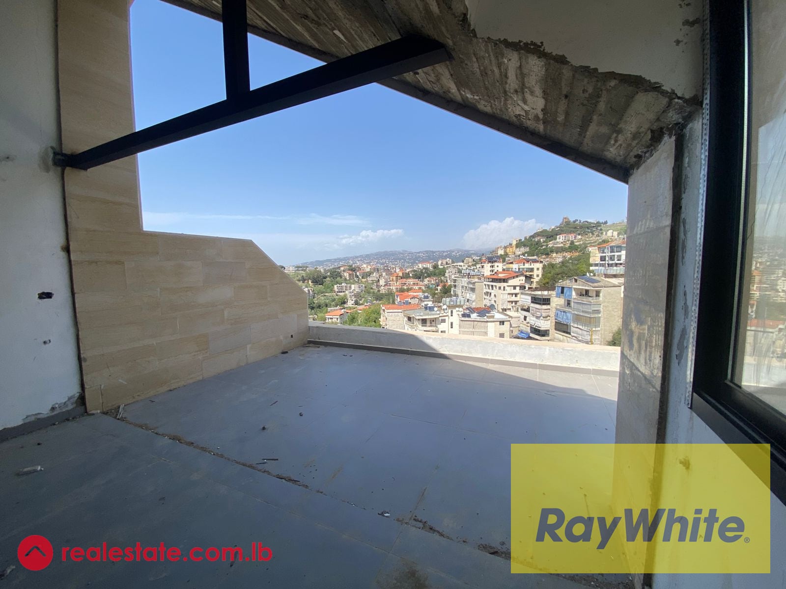 Roof Apartment For Sale In Aatchane — Hub Realtors
