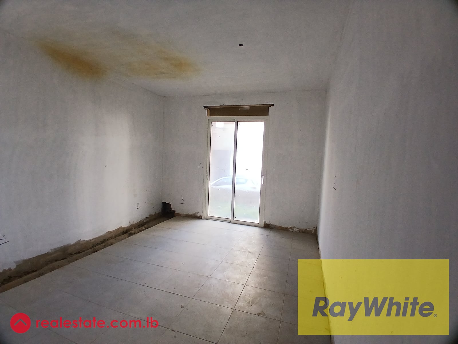Apartment for Sale in Qornet El Hamra — Hub Realtors