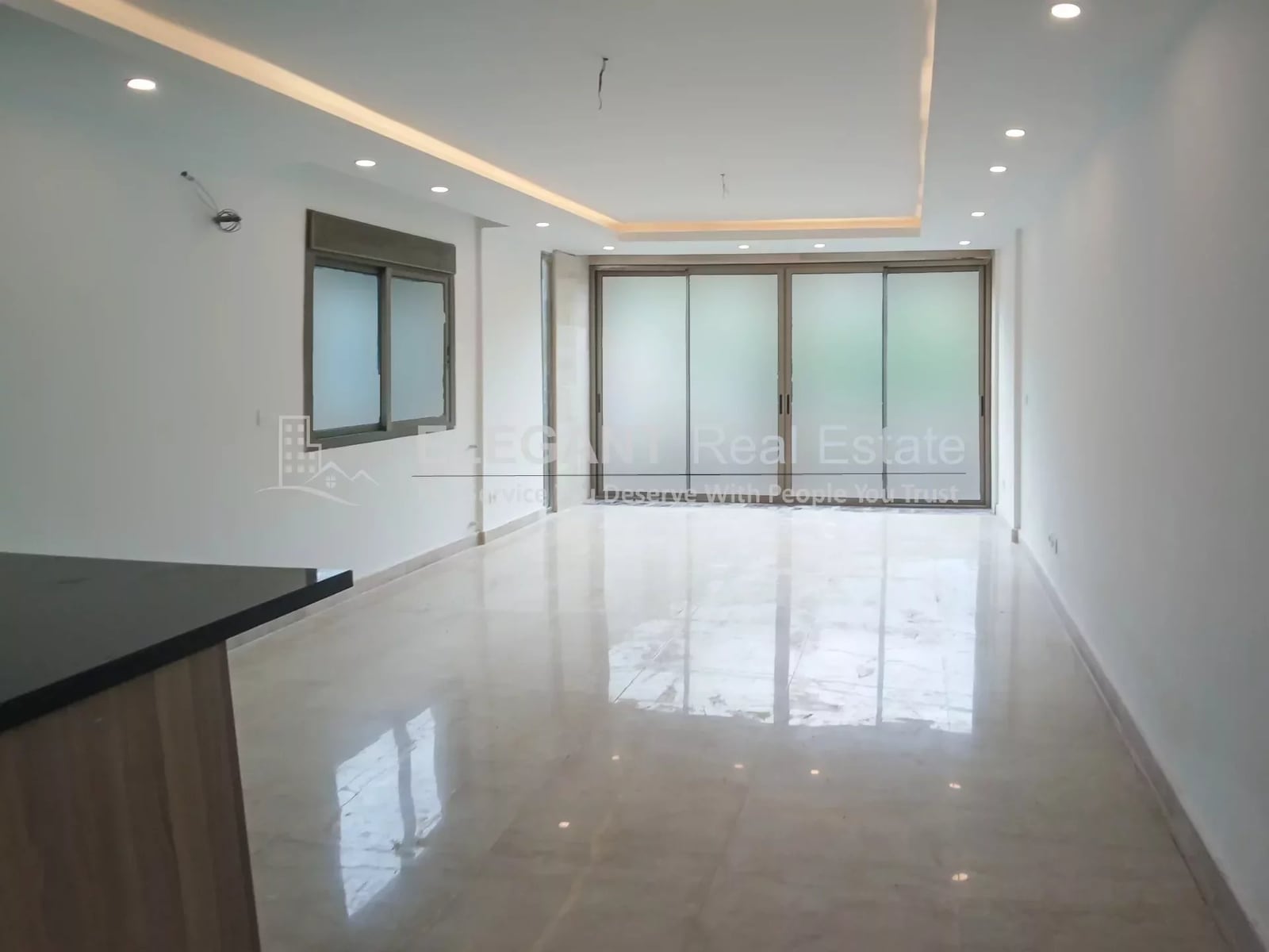 Beautiful Flat | Dead End Street | Brand New — Hub Realtors