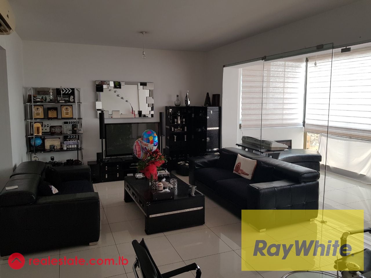 Apartment for Sale in Jdeideh — Hub Realtors