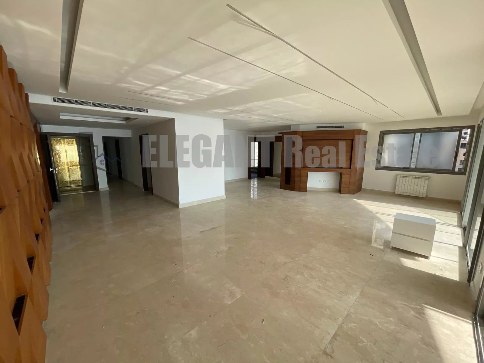 Luxurious Apartment For Sale | Amazing Sea View | Raouche — Hub Realtors