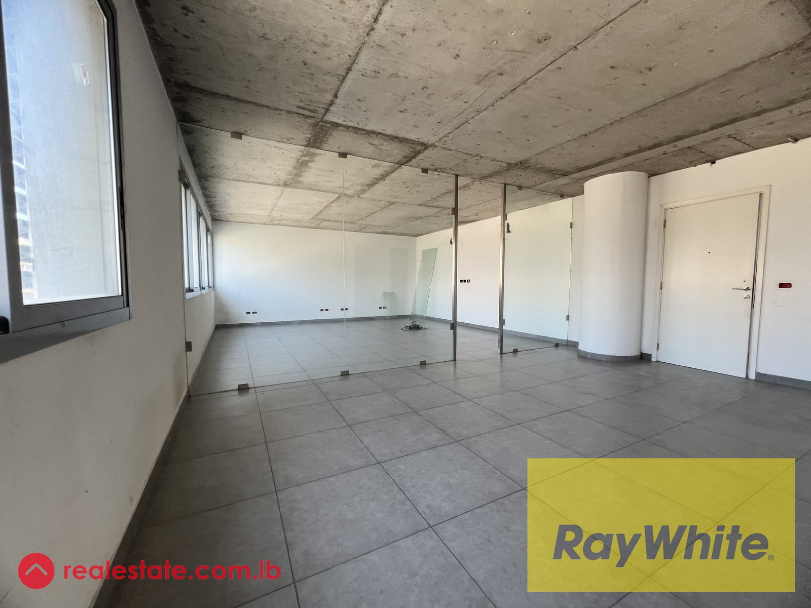 Office for Rent in Dbayeh — Hub Realtors