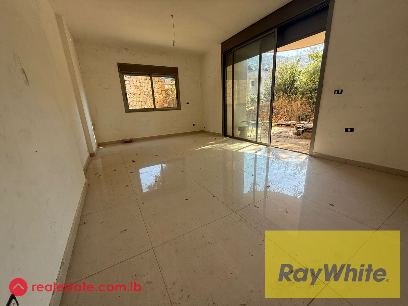 Apartment with Terrace & Mountain Views For Rent In Ain Aalaq — Hub Realtors