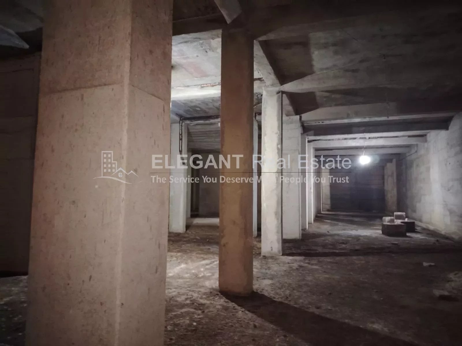 Warehouse For Rent | Great Space | Jbeil — Hub Realtors