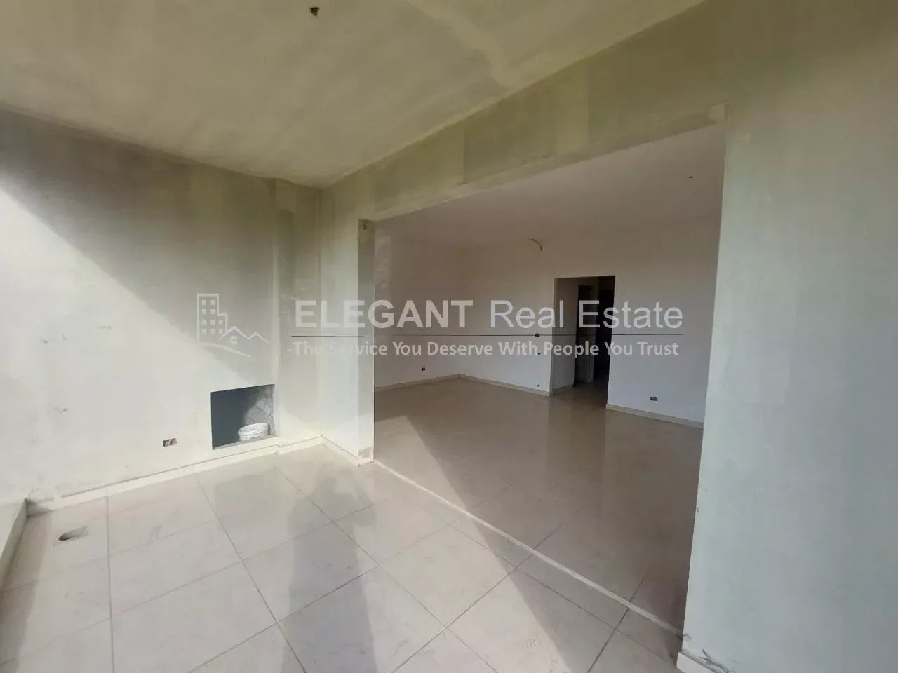 Cozy Flat | Open Views | Calm-Green Neighborhood — Hub Realtors
