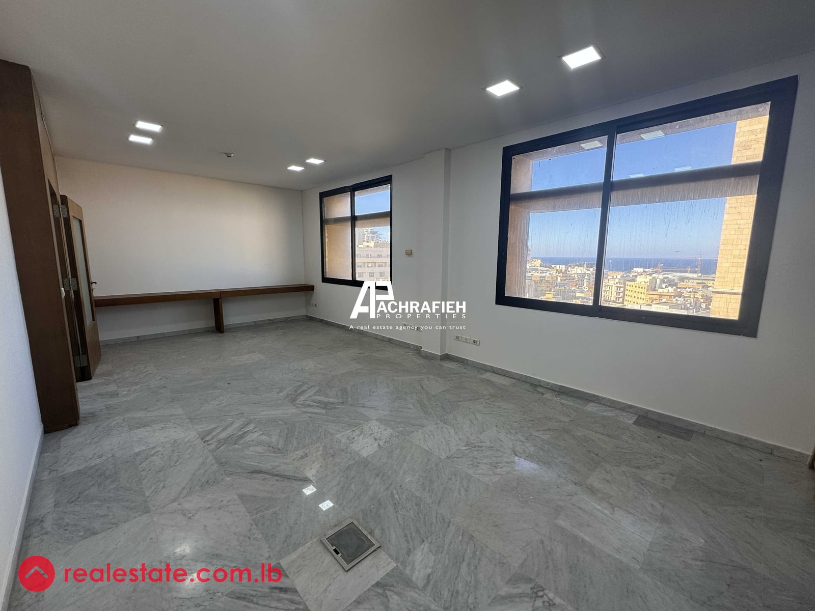 190 Sqm | Office For Rent in Downtown — Hub Realtors