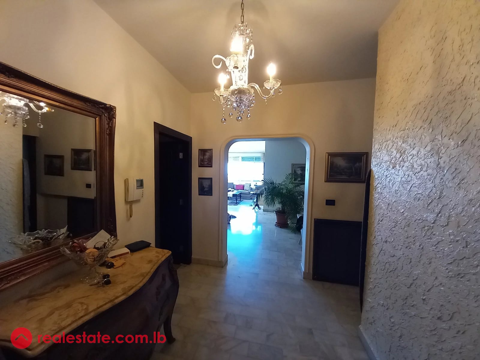 Spacious 180 m2 Apartment for Sale in Prime Zouk Mosbeh Location — Hub Realtors
