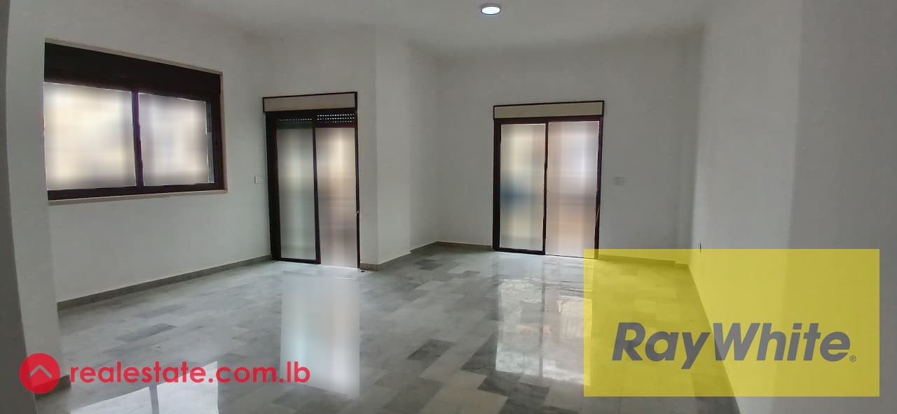 Apartment for Sale in New Rawda | 185 sqm | Well-Maintained Residence with Terrace — Hub Realtors