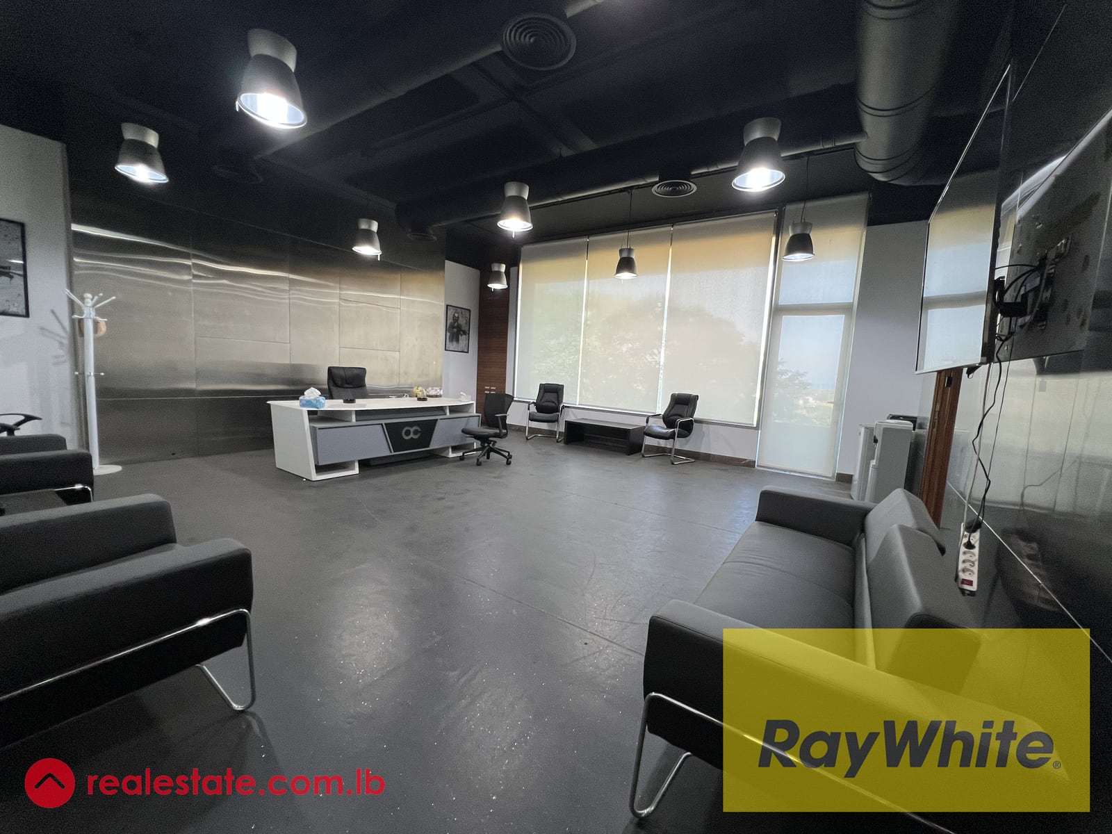 Fully Equipped Office for Sale in Dbayeh — Hub Realtors