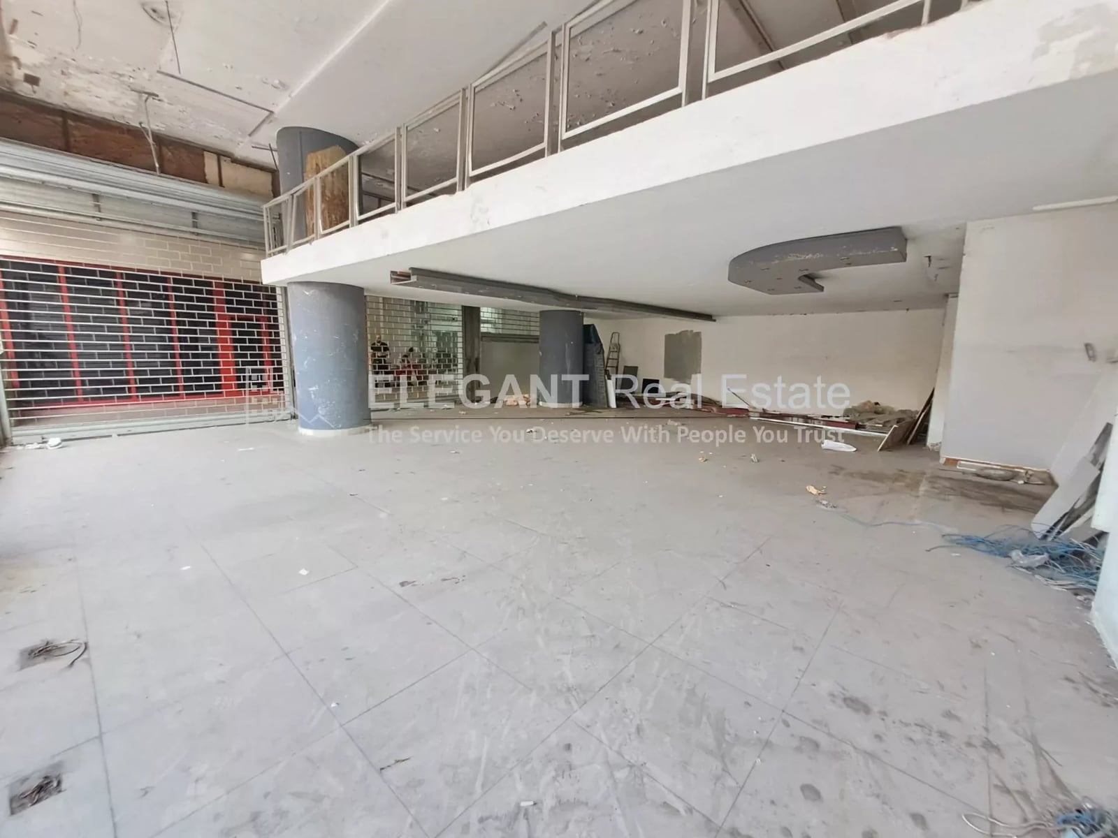 Spacious Restaurant with terrace – Prime Location ! — Hub Realtors