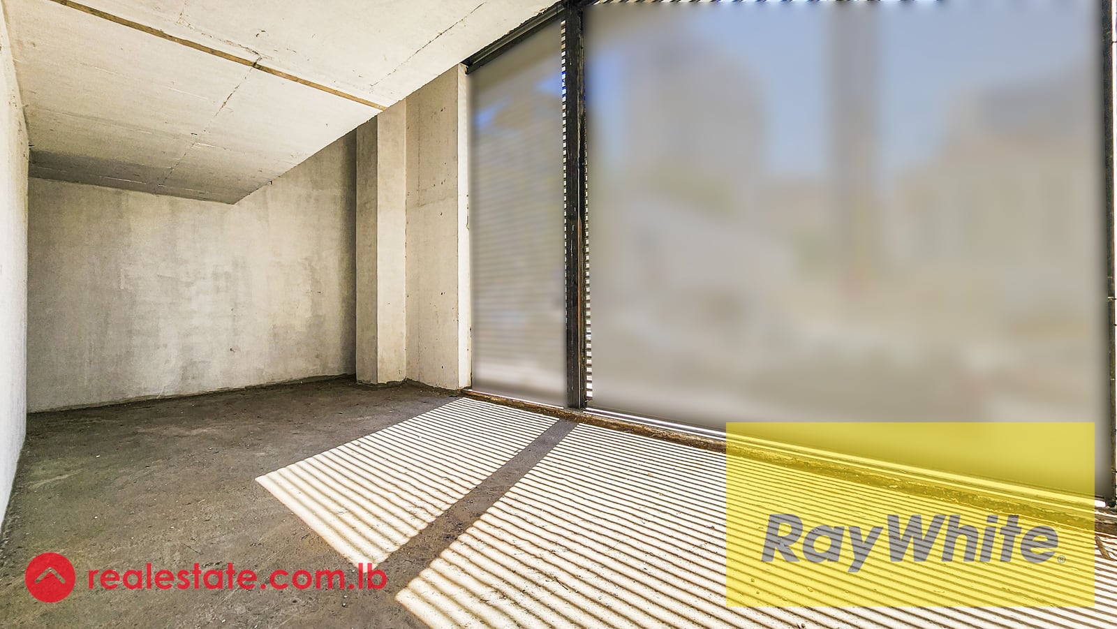 Shop for sale in Achrafieh — Hub Realtors