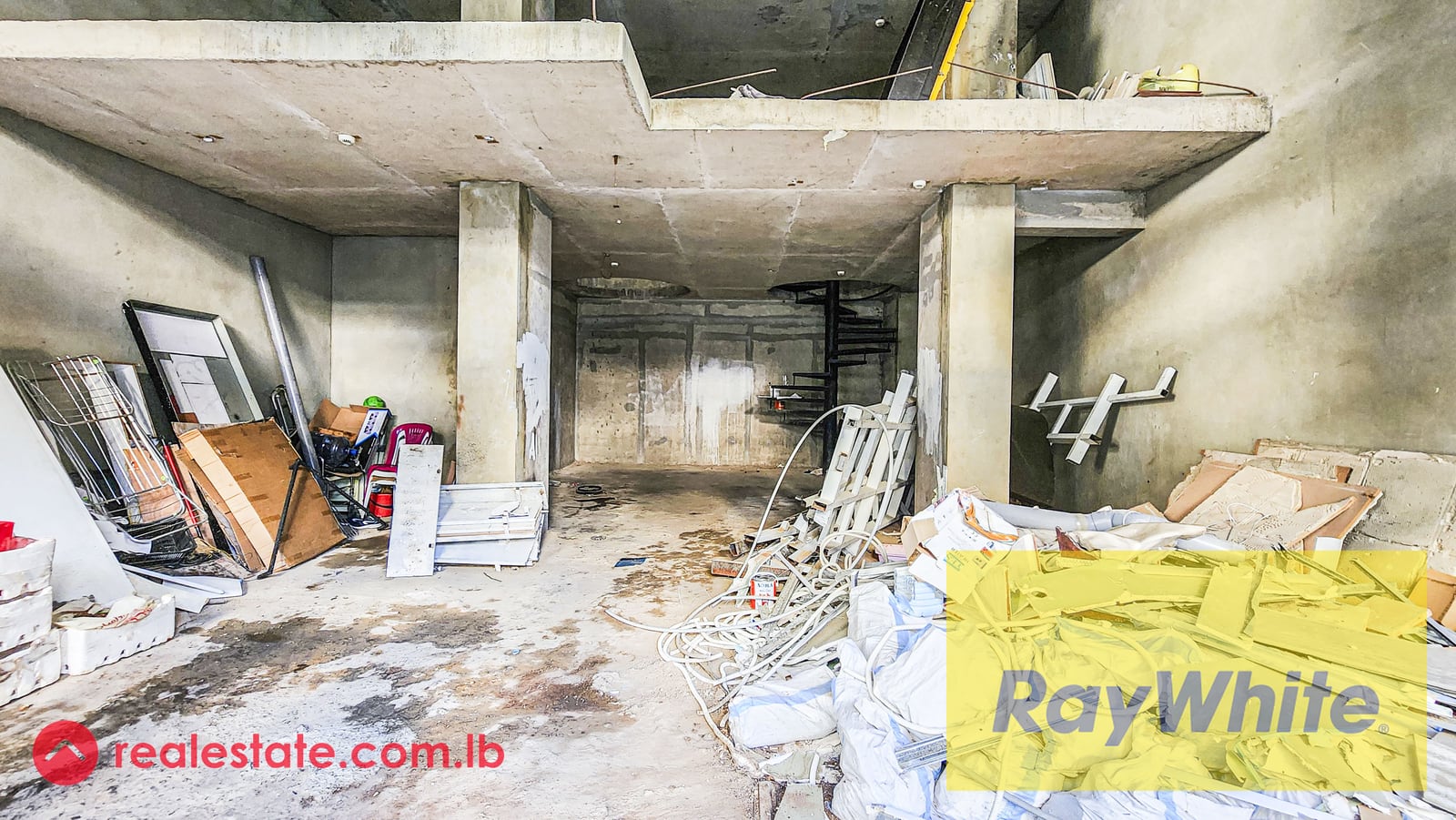 Shop for sale in Achrafieh — Hub Realtors