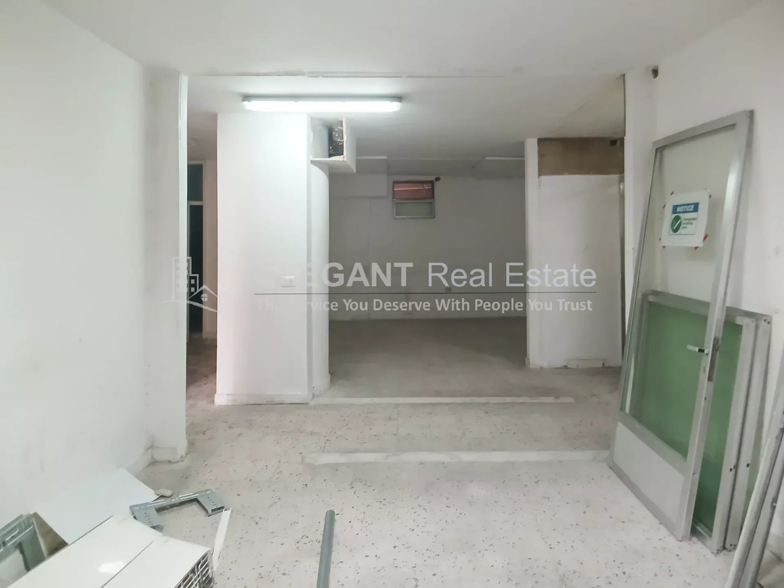 Nicely Located Office | Entire Building | Easy Access — Hub Realtors