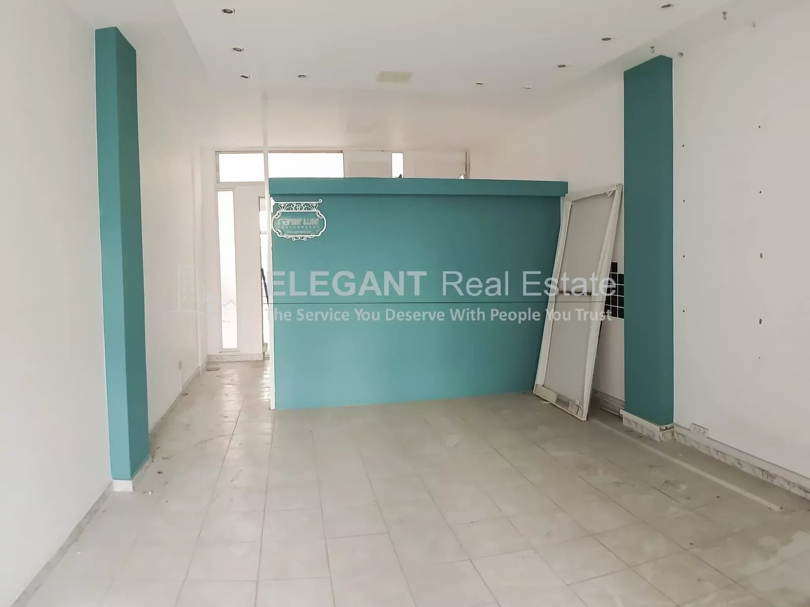 Nicely Located Shop | Easy Access — Hub Realtors