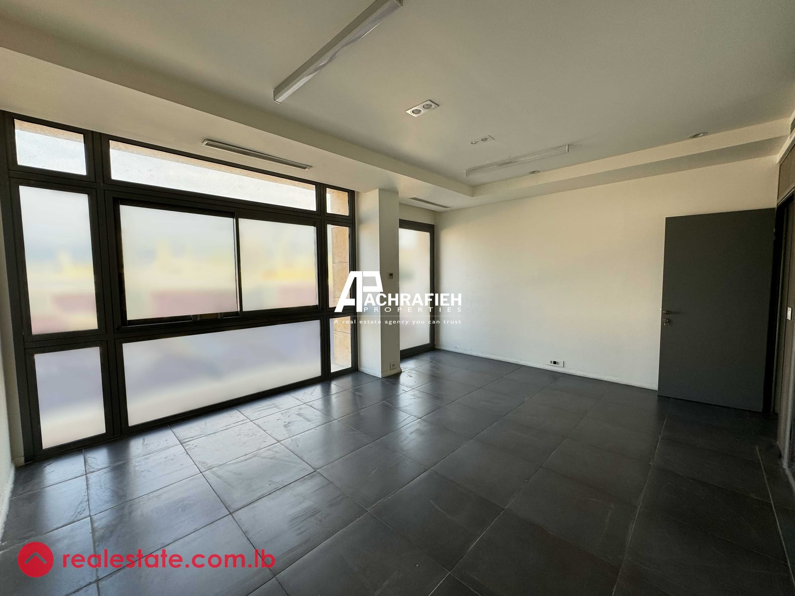 130 Sqm | 3 Offices | For Rent in Downtown — Hub Realtors