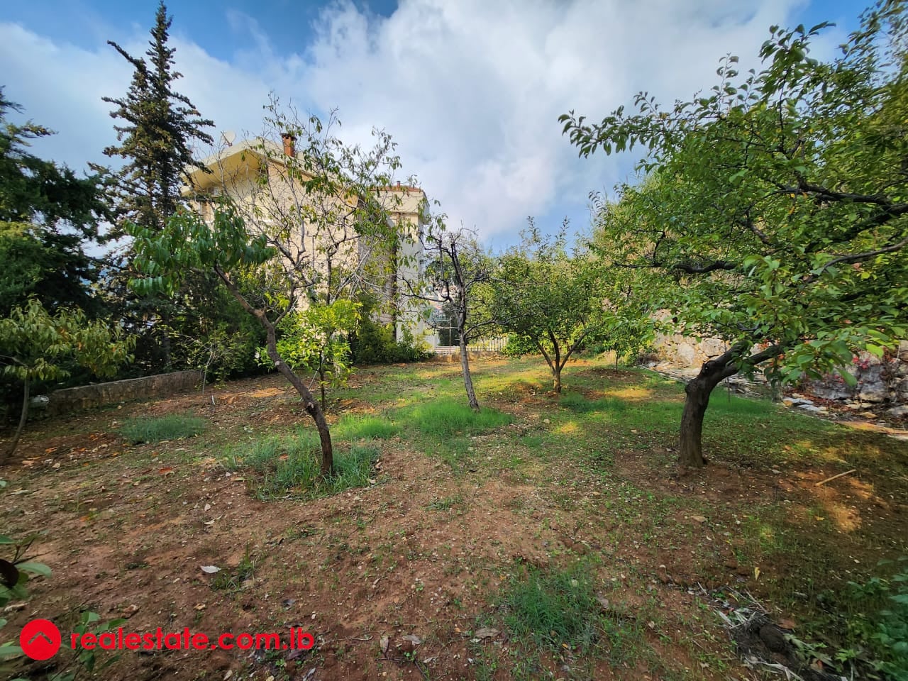 Whole Building for Sale in Baabdat — Hub Realtors